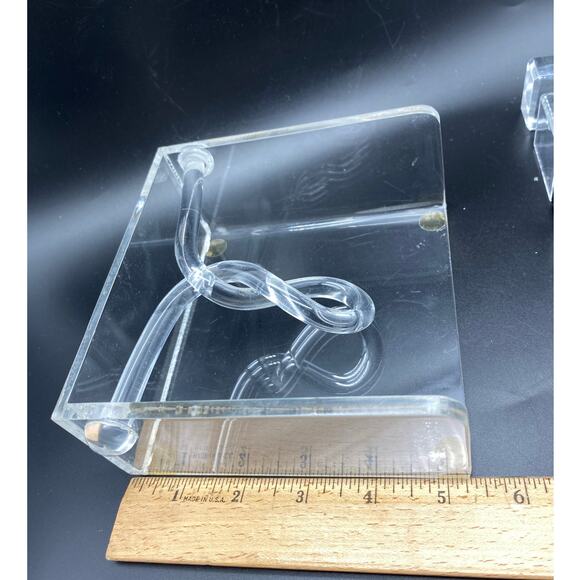 Vtg Rare 1970s Space Age Lucite Clear Napkin Holder Mod design twisted design - Picture 6 of 8